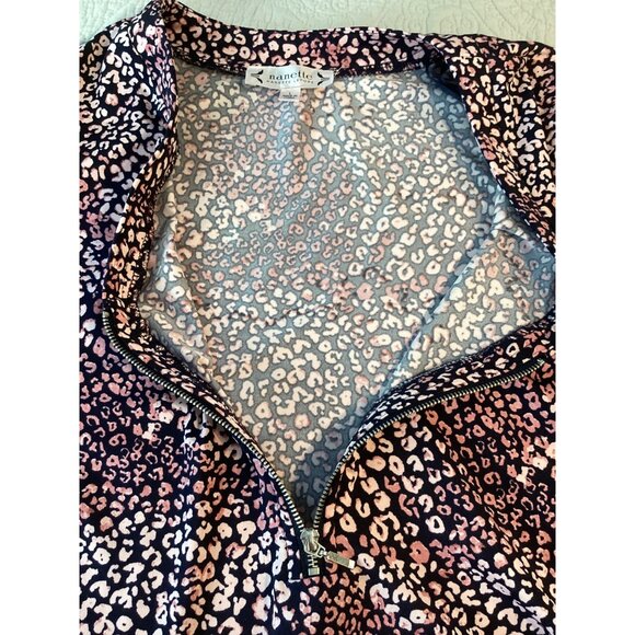 Women’s Nanette Lepore *1/4 Zip Pullover Top * Size Large * Lilac and Pink *EUC - Picture 5 of 6